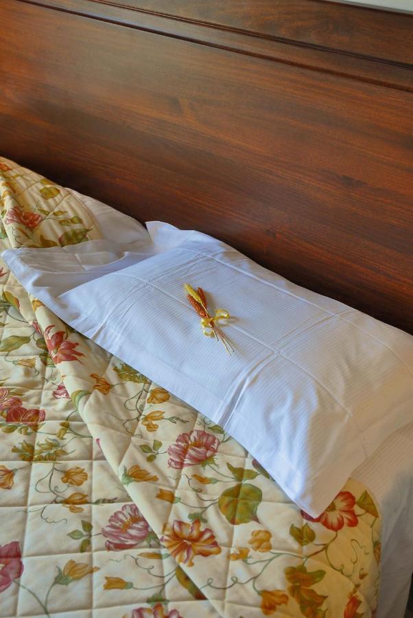 Logge Del Perugino; Sure Hotel Collection By Best Western Città della Pieve Værelse billede
