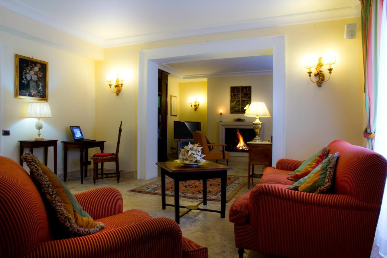 Logge Del Perugino; Sure Hotel Collection By Best Western Città della Pieve Interiør billede