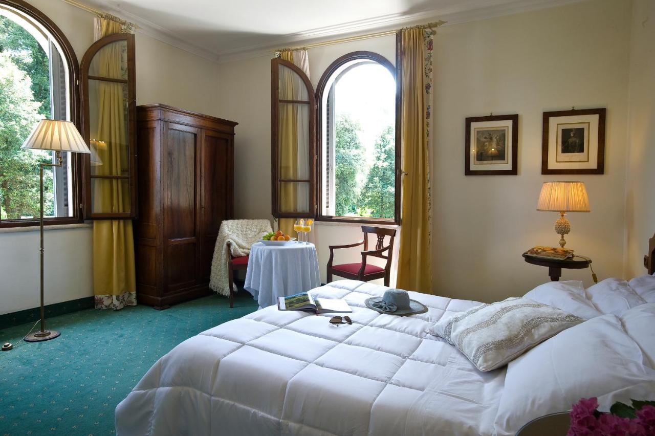 Logge Del Perugino; Sure Hotel Collection By Best Western Città della Pieve Værelse billede